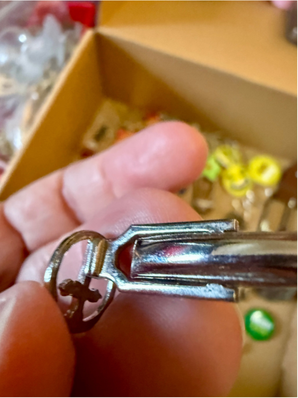 Almost 50 pc misc jewellery pins keychains rings pendants - Picture 13 of 16